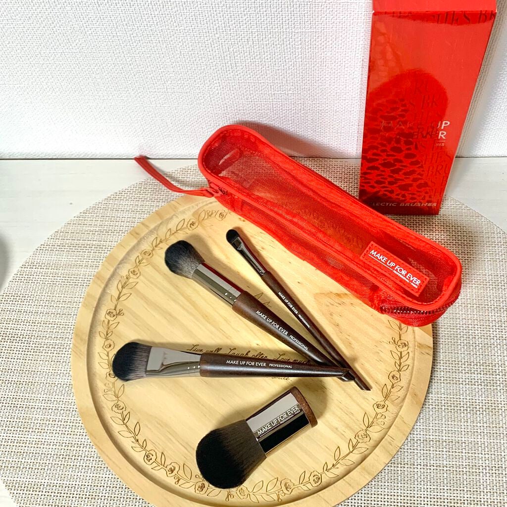 限定キットセット】ブラシセット ホリデー2021|MAKE UP FOR EVERの