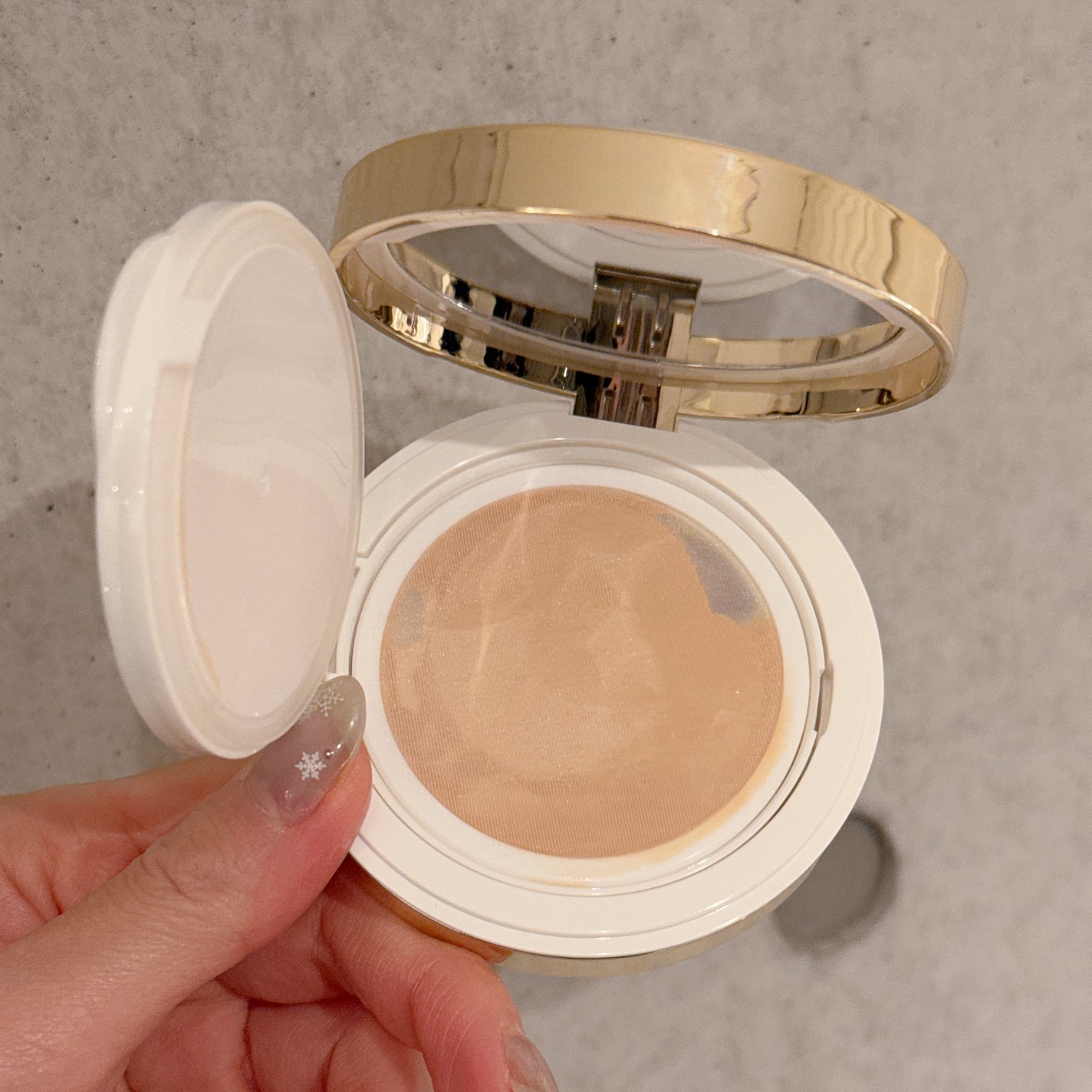 ヴァレンティノ GO クッション グロウ/ヴァレンティノ ビューティ/クッションファンデーションを使ったクチコミ(3枚目)