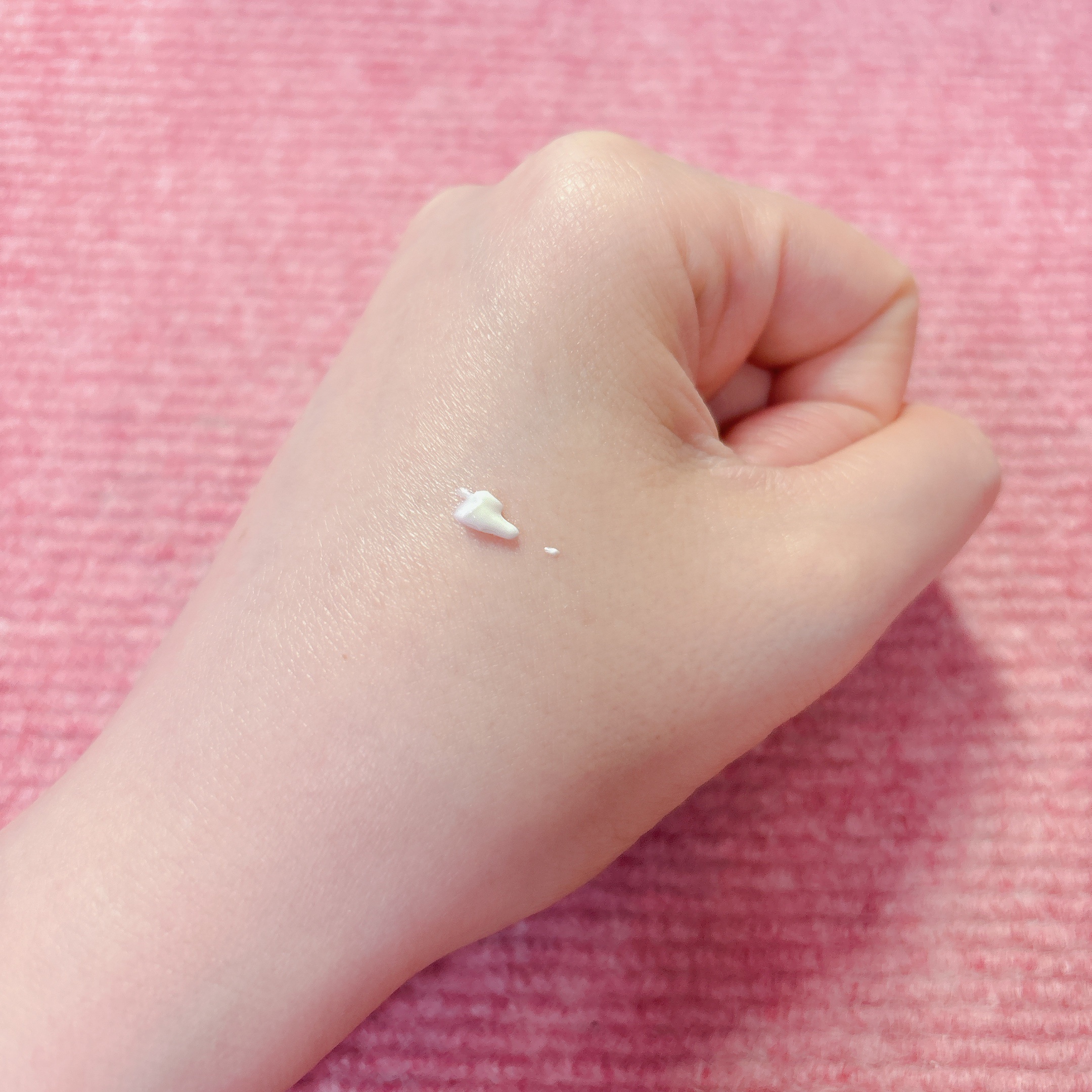 ブライトニングスキントリートUV/ALBLANC/日焼け止めローションを使ったクチコミ（2枚目）