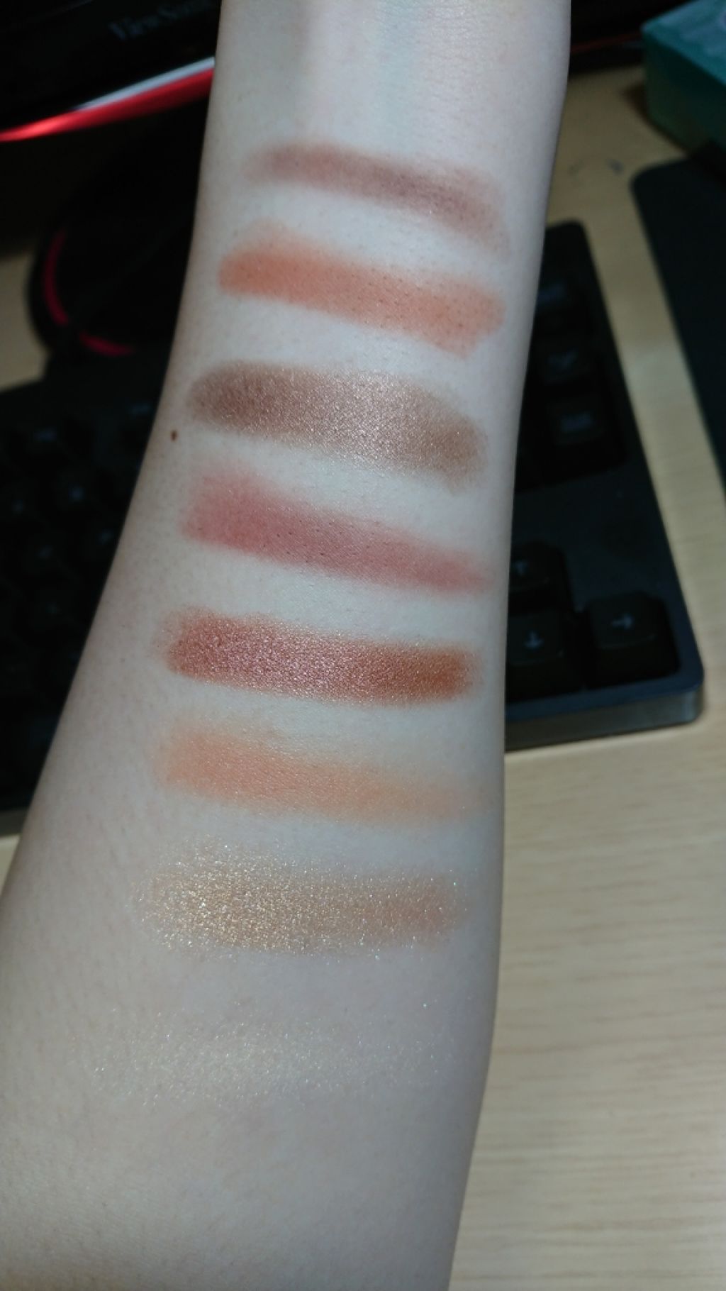 カラーステイ ルックス ブック パレット/REVLON/アイシャドウパレットを使ったクチコミ(3枚目)