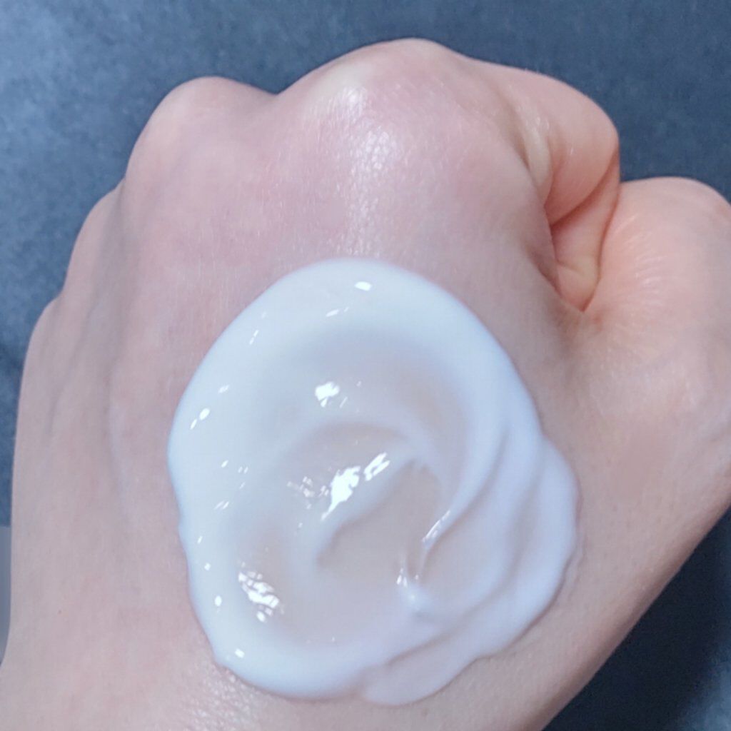 ラスティングモイスチャーアロマミルク/ジョンソン・エンド・ジョンソン/ボディミルクを使ったクチコミ（2枚目）