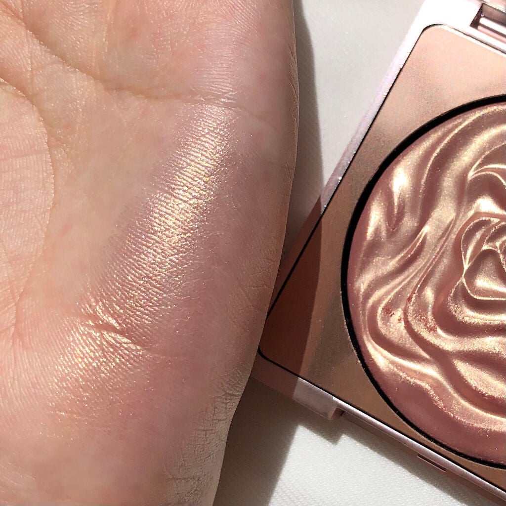 双花彫刻 ハイライト/花西子/パウダーハイライトを使ったクチコミ(4枚目)