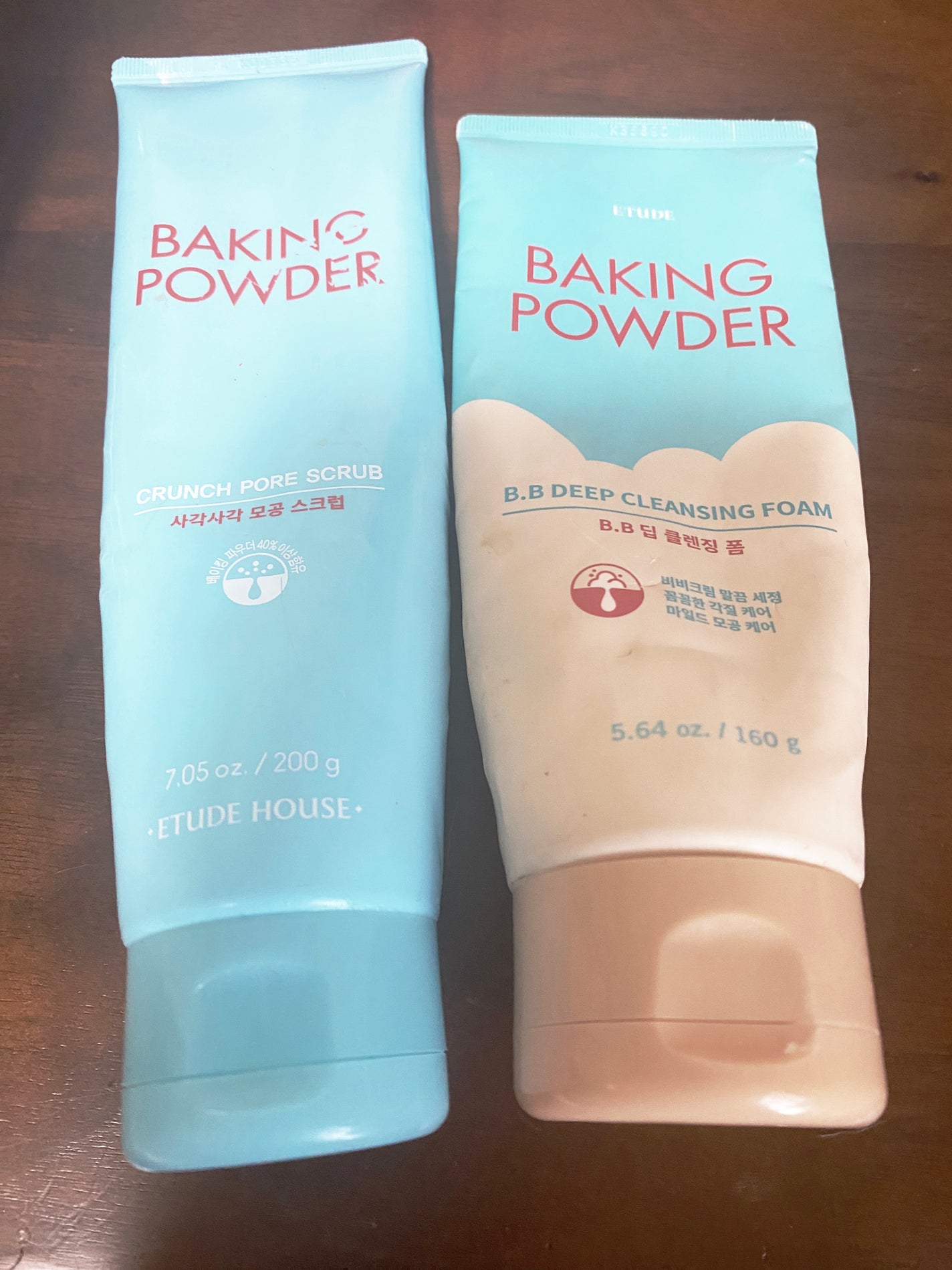 Rie Nakamura on LIPS 「もう何年もこれ使ってます。BAKINGPOWDERPORECL..」(1枚目)