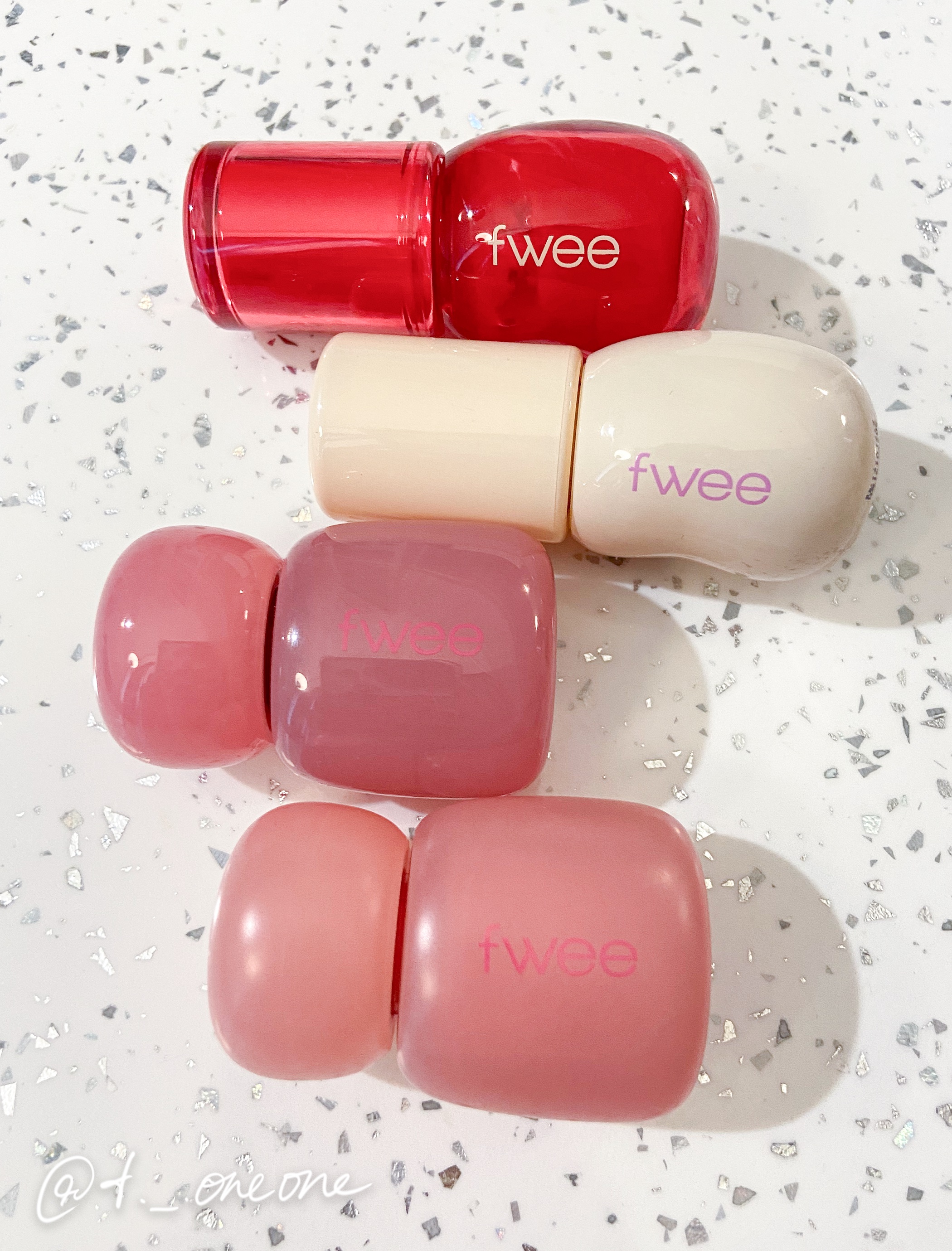 フィー ピンクオブセッションステイフィットティント/fwee/リップティントを使ったクチコミ（1枚目）