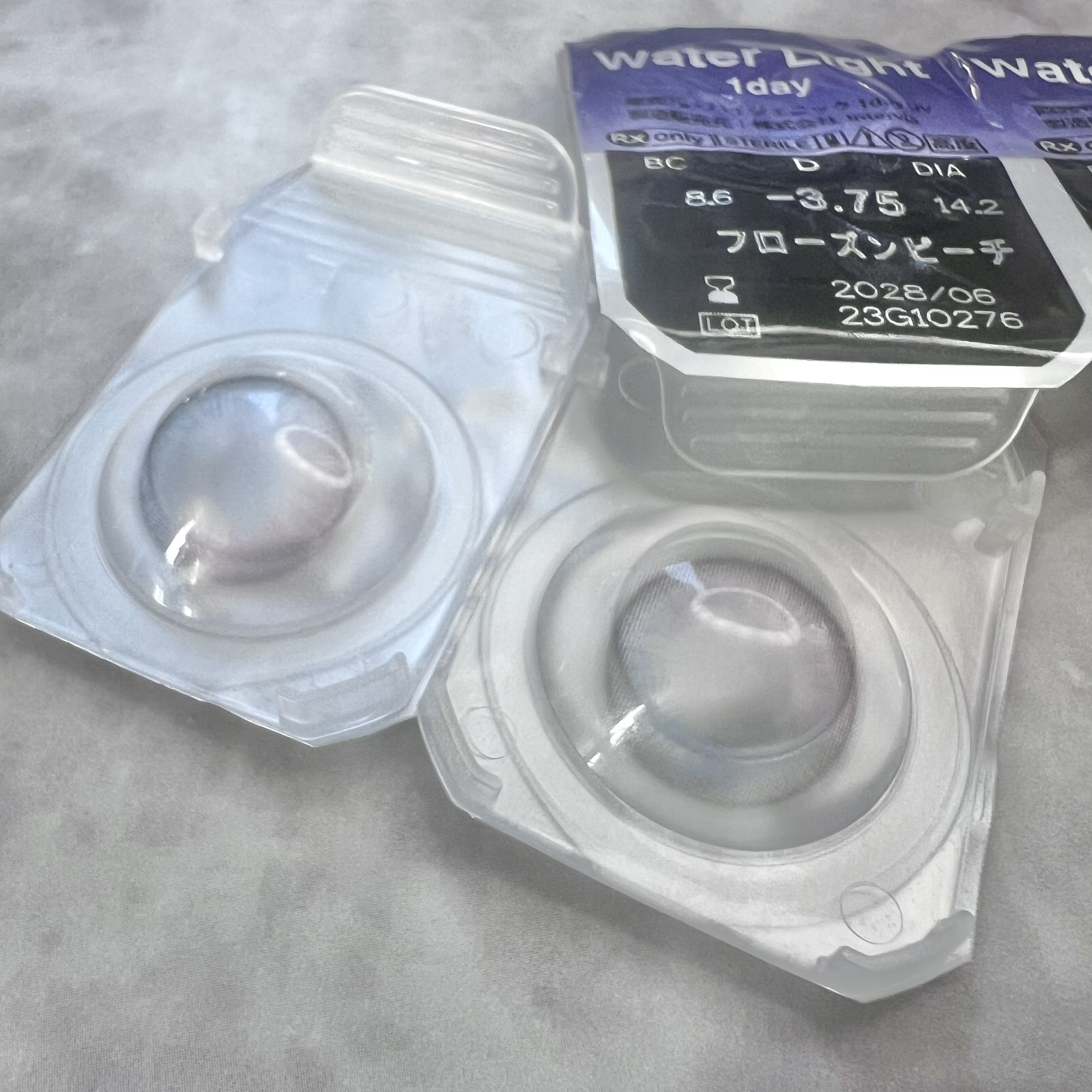 HONEY DROPS HONEY DROPS Water Light 1dayのクチコミ「ピンクと青のグラデが可愛すぎる🩷🩶💙

┈┈┈┈┈┈┈┈┈┈┈┈┈┈┈┈┈┈┈┈

HONEY.....」（2枚目）