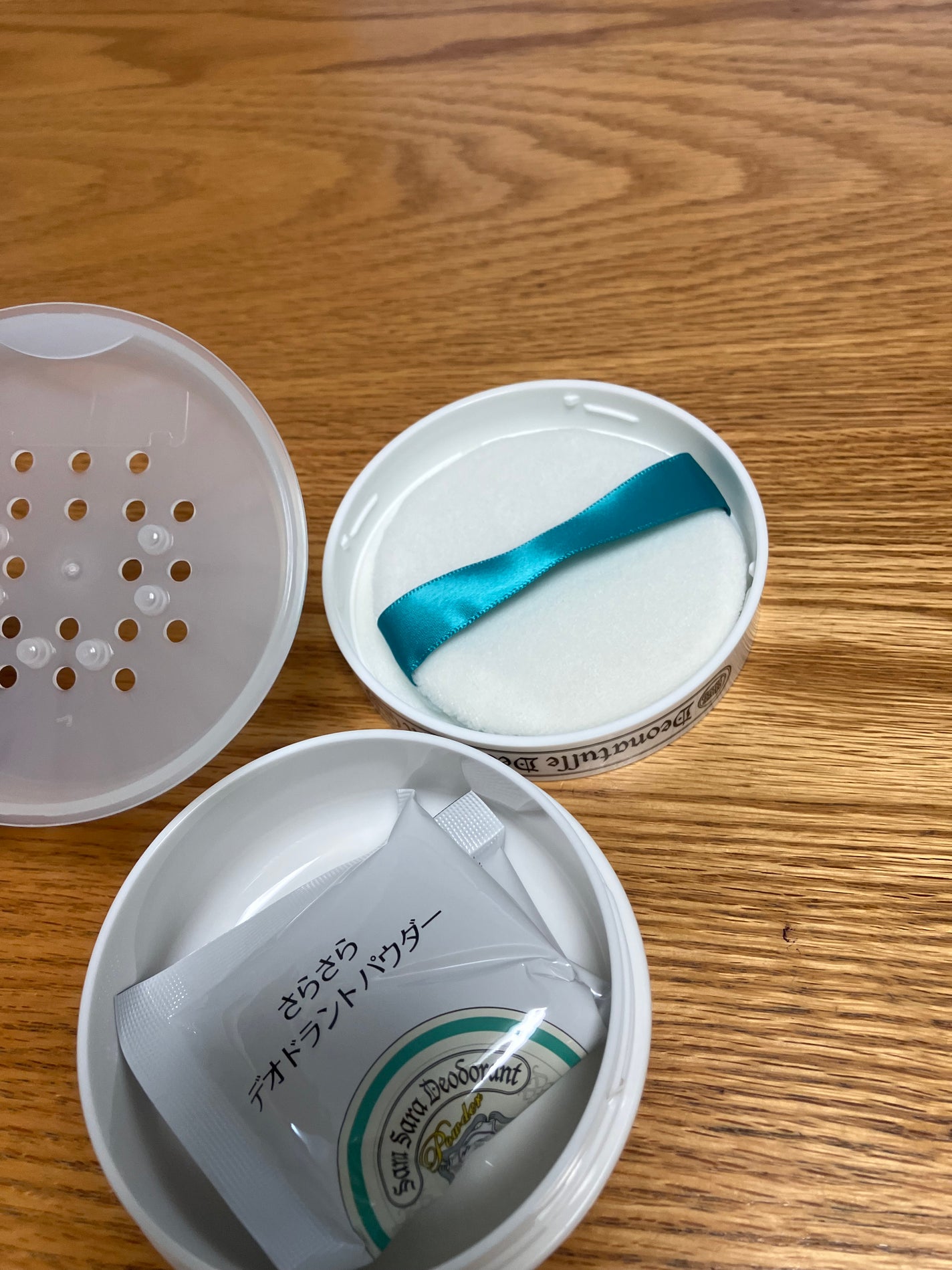 薬用さらさらデオドラントパウダー/デオナチュレ/デオドラント・制汗剤を使ったクチコミ(2枚目)