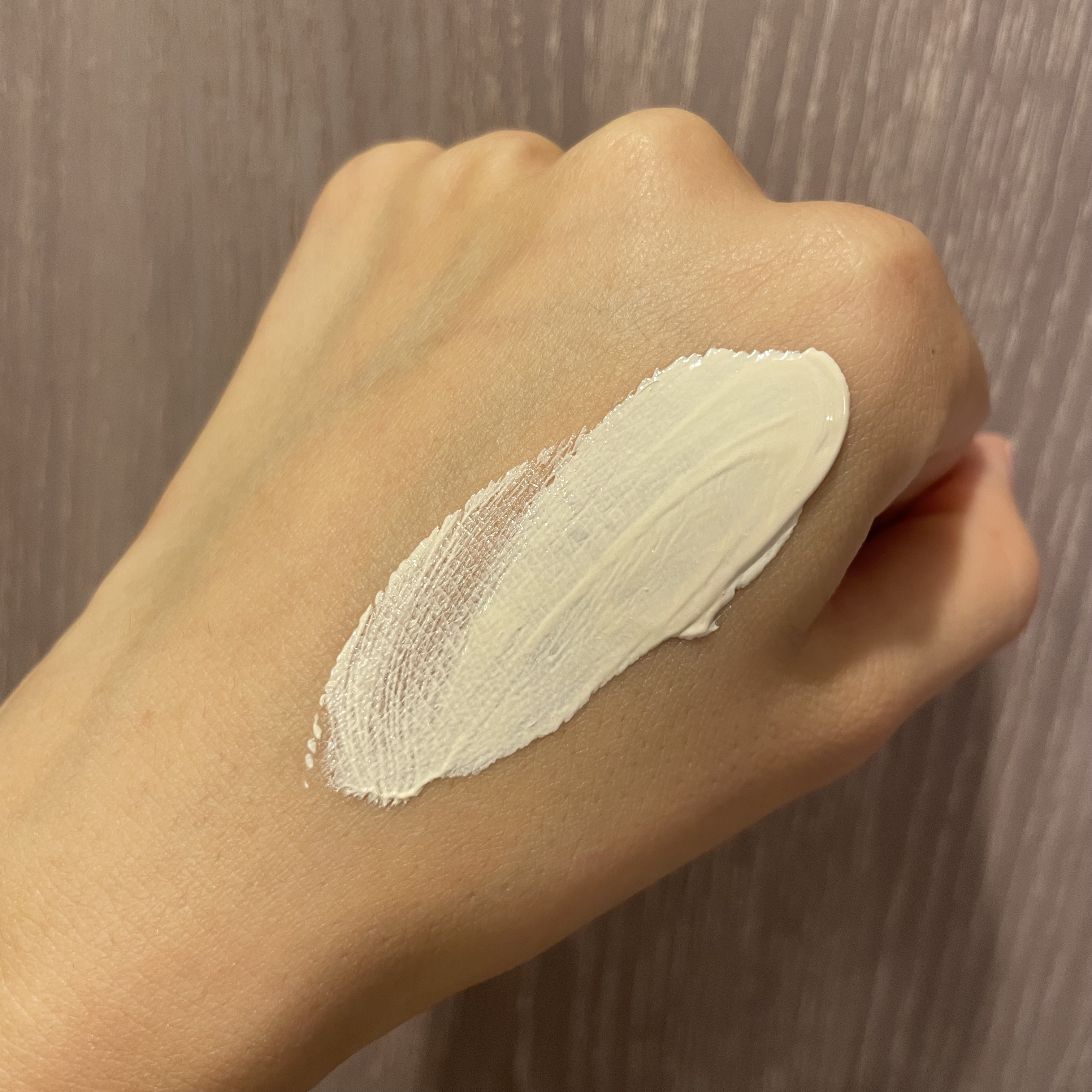 アリィー クロノビューティ カラーチューニングUV/アリィー/日焼け止めクリームを使ったクチコミ（3枚目）