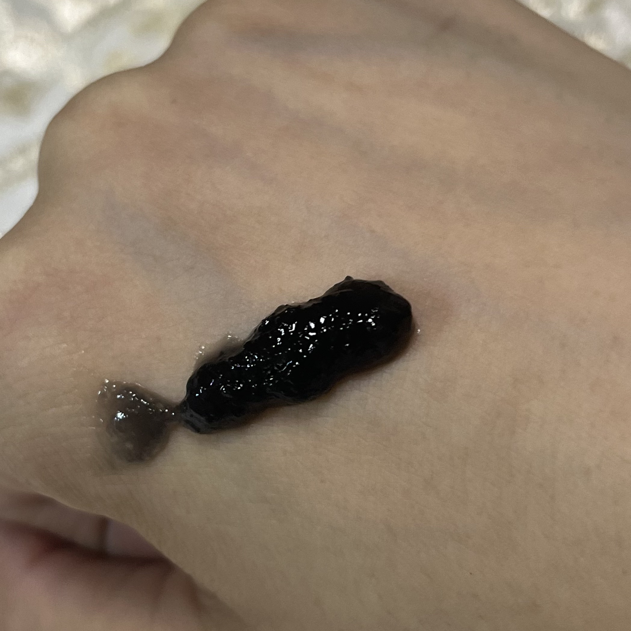 BLACK JELLY WASH（ブラックジェリーウォッシュ）/PLUEST/その他洗顔料を使ったクチコミ（2枚目）