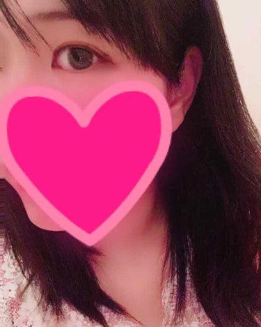 今日のメイク🙂💕

本日は、アイラインを黒目の上だけ太め、目尻は跳ね過ぎず、アイシャドウはナチュラルで、二重の幅にそって、ブラウン系シャドウをのせました！

ストレートかけて、クール系ばかりになるのがマ