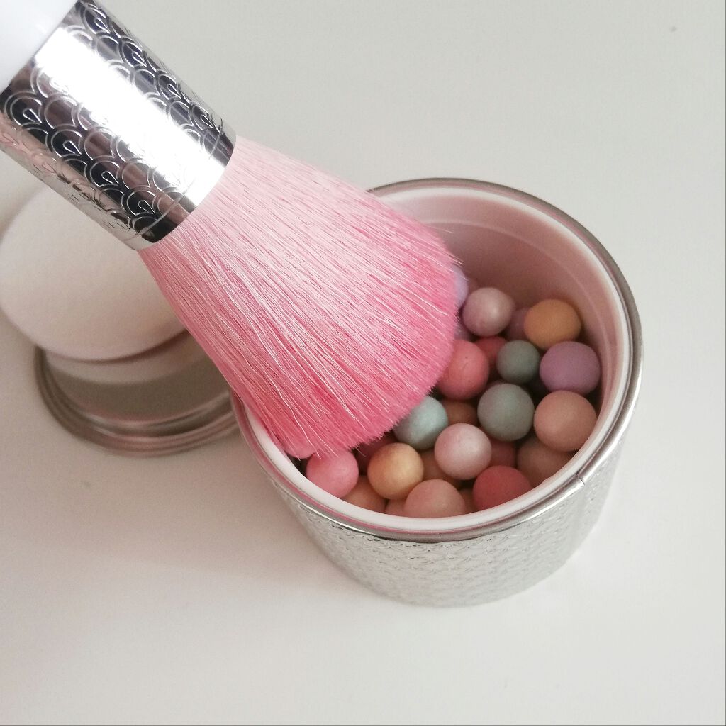 メテオリット ビーユ/GUERLAIN/フェイスパウダーを使ったクチコミ(3枚目)