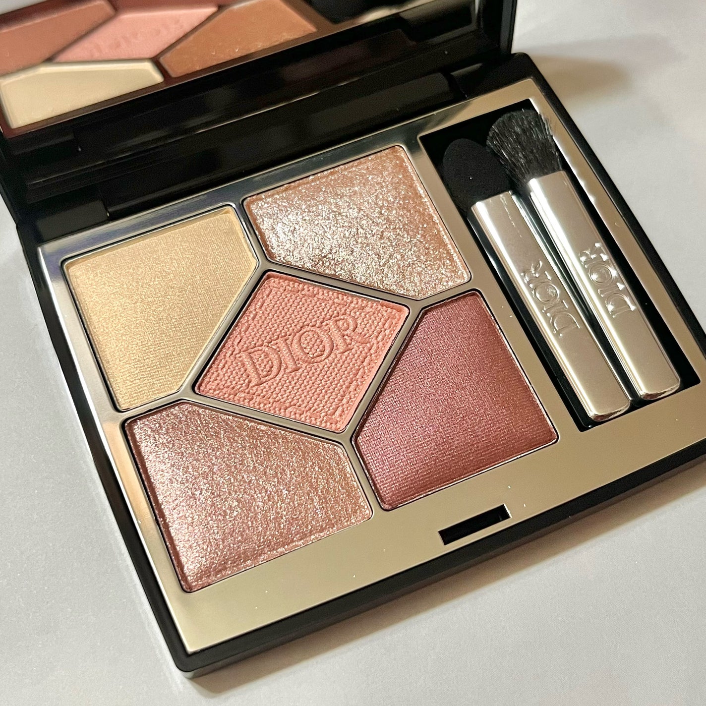 ディオールショウ サンク クルール/Dior/アイシャドウを使ったクチコミ(2枚目)