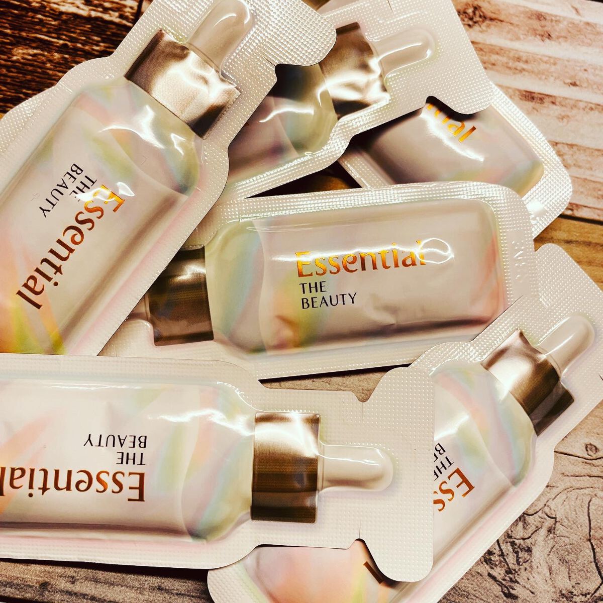 ザビューティ うるツヤチャージヘアパック/エッセンシャル/ヘアマスク・ヘアパックを使ったクチコミ（1枚目）