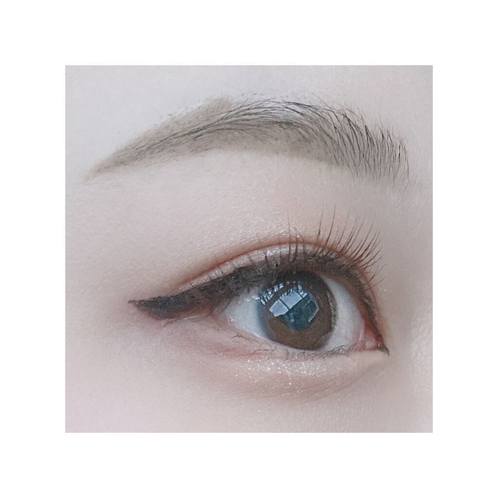 パラドゥ
リキッドアイライナー ex
1100円

LIPSさんからプレゼントしていただきました。
ありがとうございます🙏

商品のレビューです⇩
筆のコシもちょうどよく、描きやすかったです。
今回はわかりやすいように太めに描いてみました