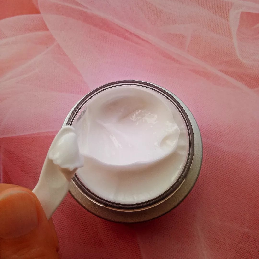 エテルナム クリーム /エテルナム/フェイスクリームを使ったクチコミ(4枚目)