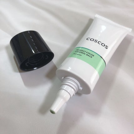 カラーコントロールベース/COSCOS/化粧下地を使ったクチコミ(3枚目)