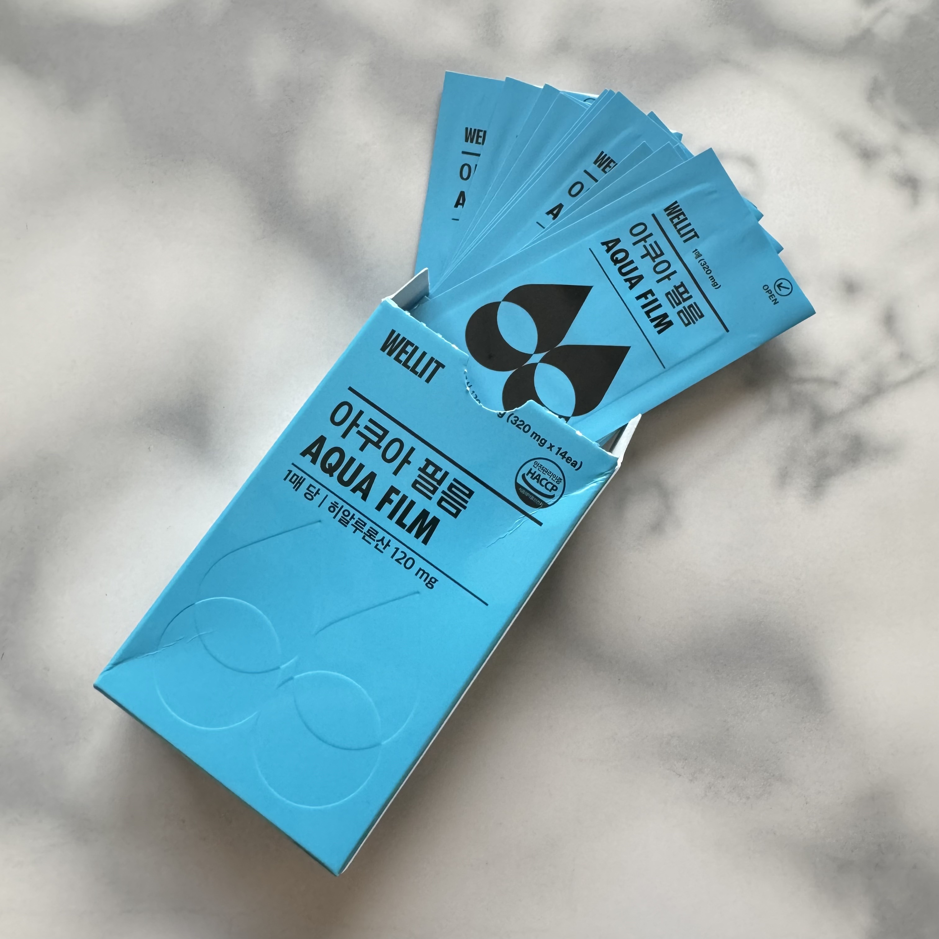 AQUA FILM/WELLIT/美容サプリメントを使ったクチコミ（2枚目）