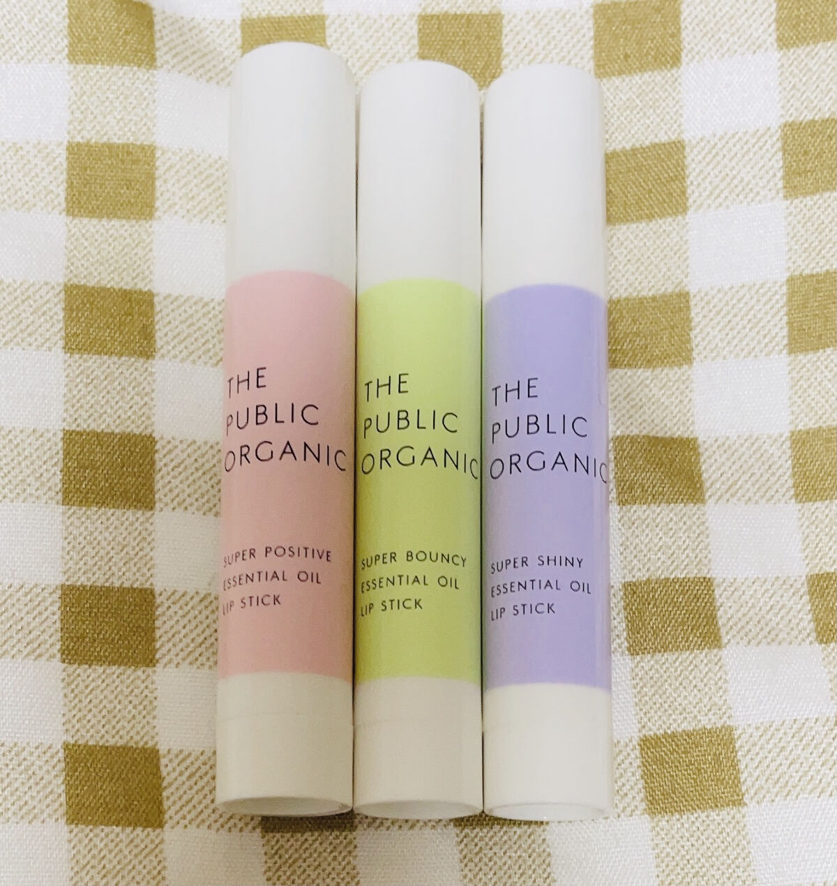 スーパーシャイニー リップスティック/THE PUBLIC ORGANIC/リップクリームを使ったクチコミ（2枚目）