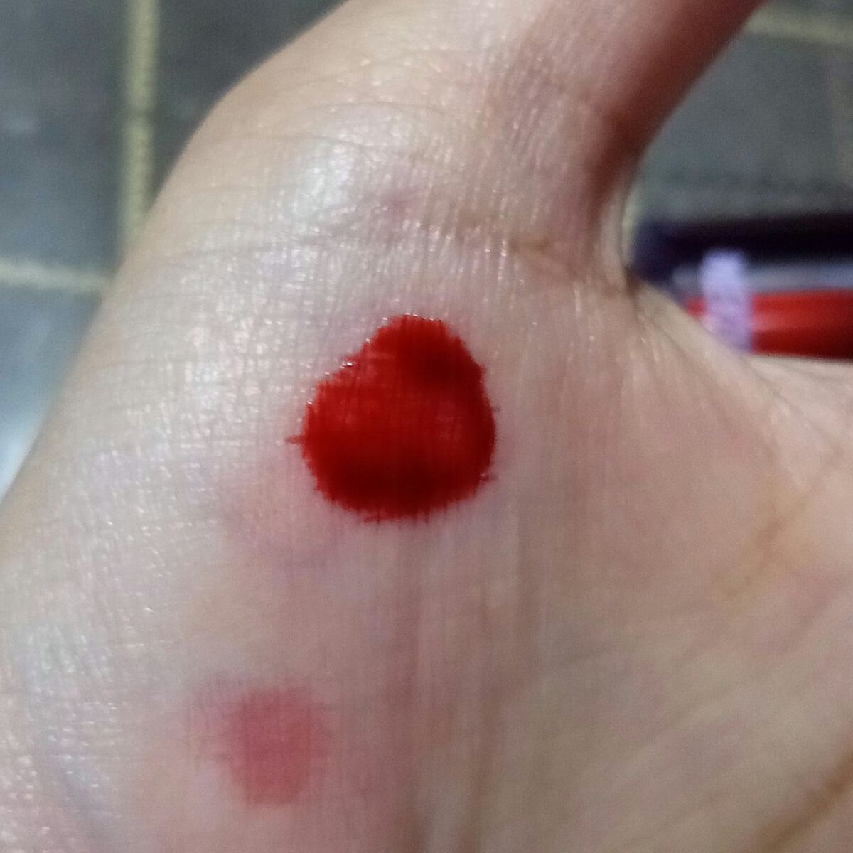 ザ ウォータリーデューティント/MERZY/リップティントを使ったクチコミ（3枚目）