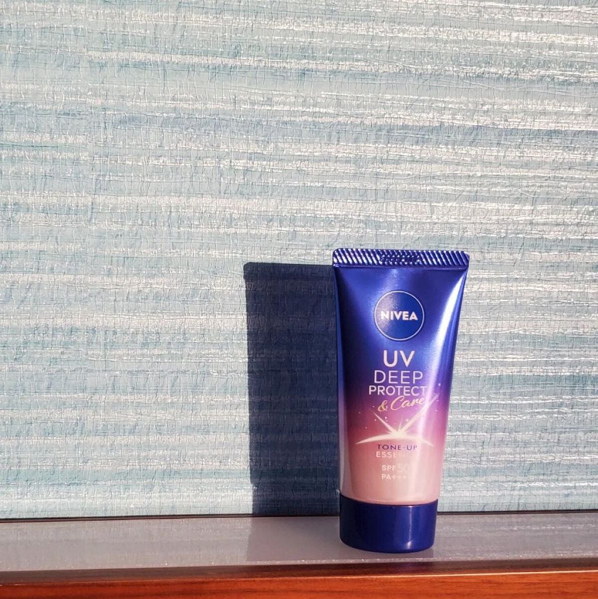 ニベアUV ディープ プロテクト&ケア トーンアップ エッセンス/ニベア/日焼け止めローションを使ったクチコミ(4枚目)
