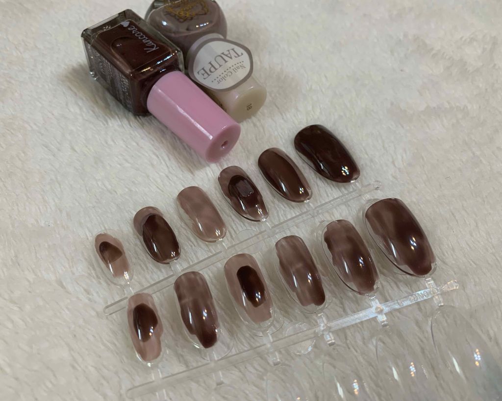 #サンリオネイル,#シンプル秋ネイルのネイルデザイン