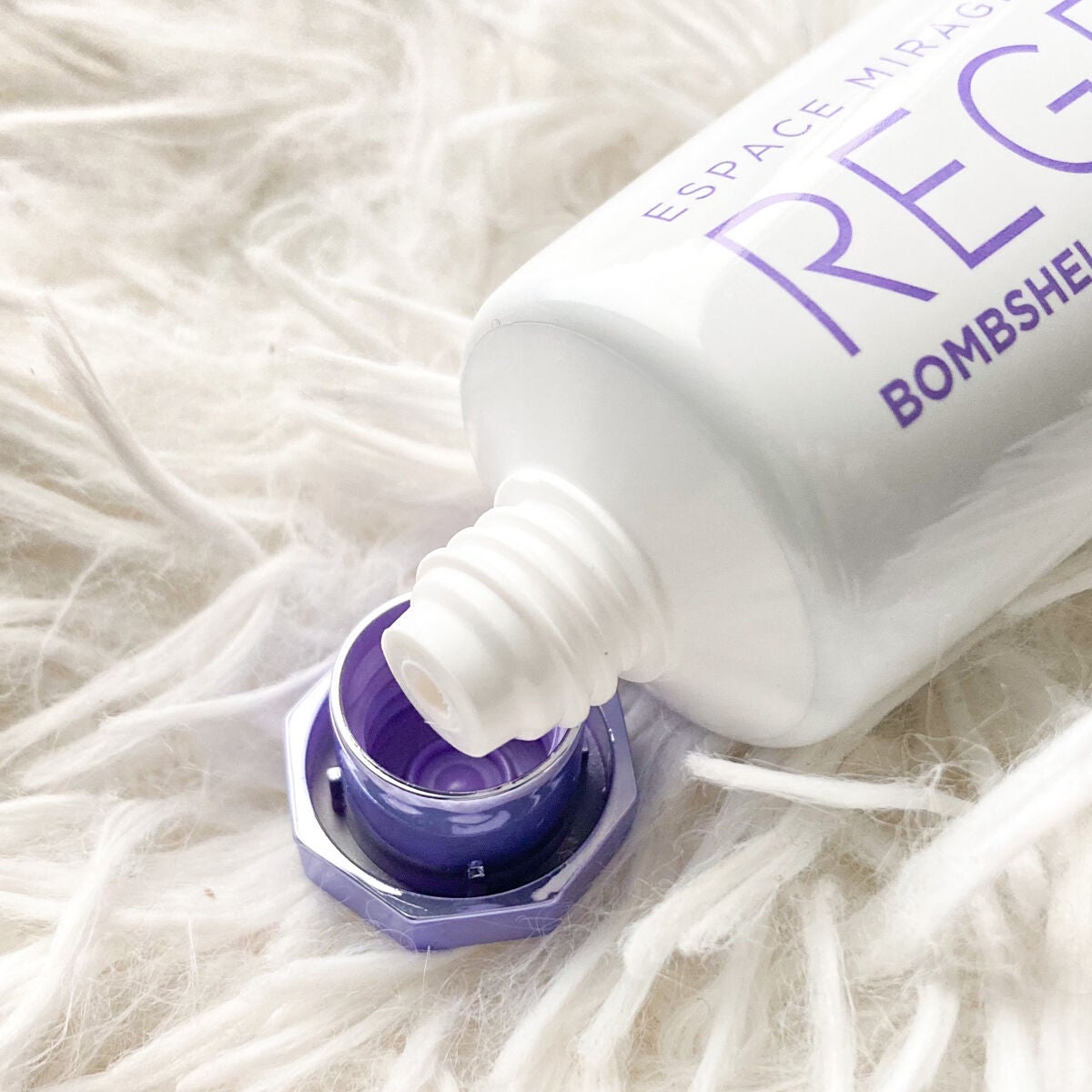 Bombshell Solid Perfume/RE:GET/香水(レディース)を使ったクチコミ(3枚目)