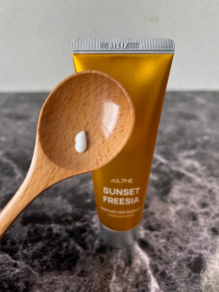 パフュームヘアエッセンス/JUL7ME/ヘアトリートメントを使ったクチコミ(2枚目)