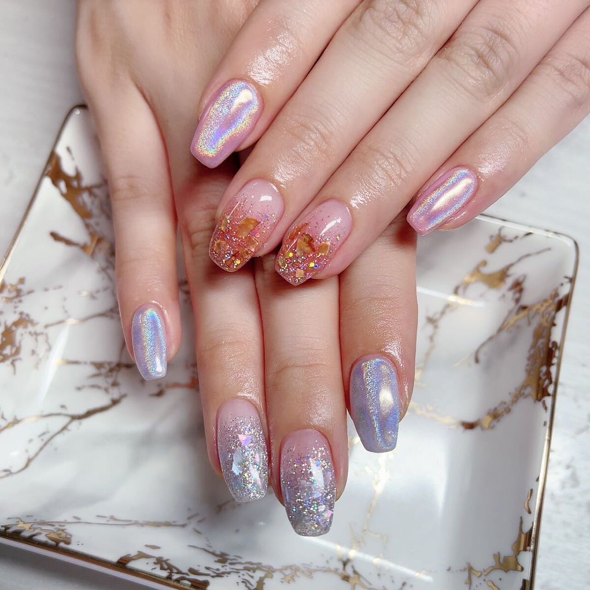 あさひ【フォロバします】 on LIPS 「毎回過去一って思うけど過去一可愛いネイル.#ユニコーンネイル#..」(3枚目)