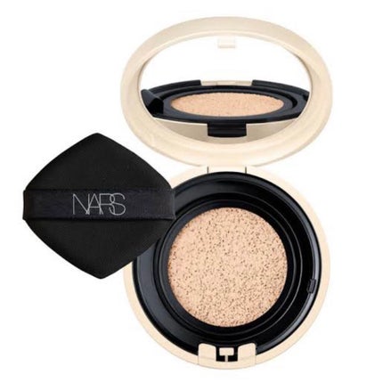 ピュアラディアントプロテクション アクアティックグロー クッションファンデーション SPF50+/PA+++/NARS/クッションファンデーションを使ったクチコミ(1枚目)