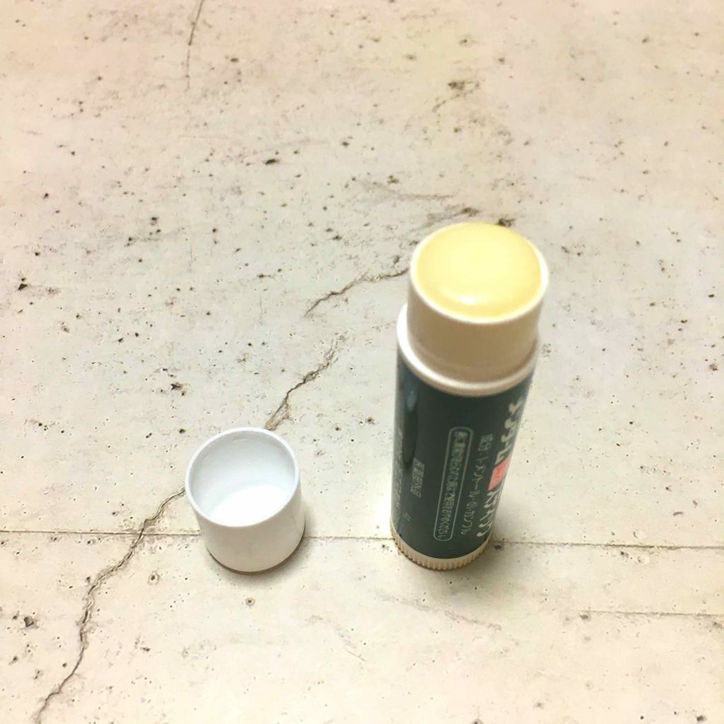 薬用スティックレギュラー/メンターム/リップクリームを使ったクチコミ（3枚目）