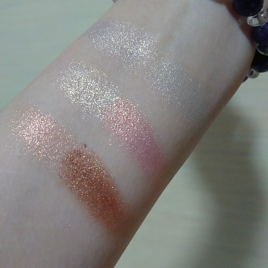 グリッタープリズム シャドウ/MISSHA/グリッターを使ったクチコミ（2枚目）