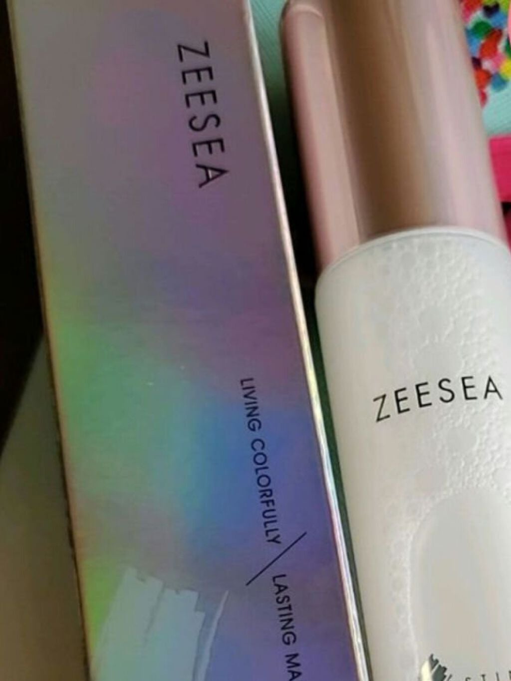 しぉん on LIPS 「マスクに付かないクッションファンデ!!赤いやつがLipsでは人..」(3枚目)