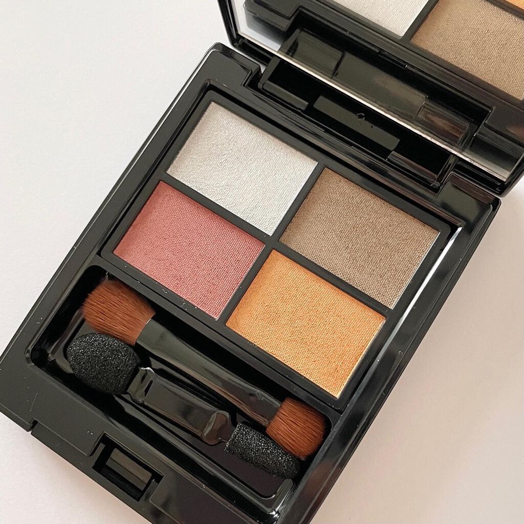 ミネラルクラッシィシャドー/エトヴォス/アイシャドウパレットを使ったクチコミ(2枚目)