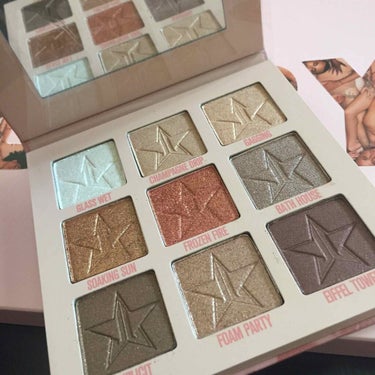 Jeffree Star Cosmetics MINI ORGY EYESHADOW PALETTEのクチコミ「Jeffree Star Cosmetics
orgy mini

相変わらずとってもパケとカ.....」（2枚目）