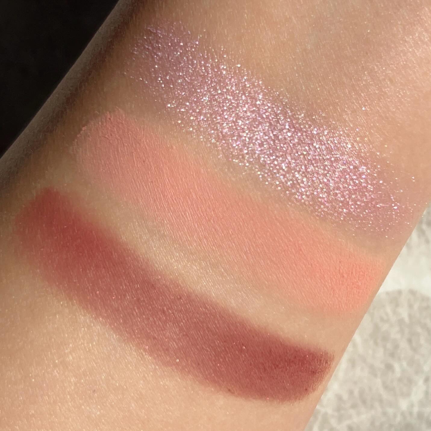 【美品】CHANEL オンブル エサンシエル / 228 ローズ シャルネル シャネル オンブルエサンシエル 228 ローズ シャルネル アイ