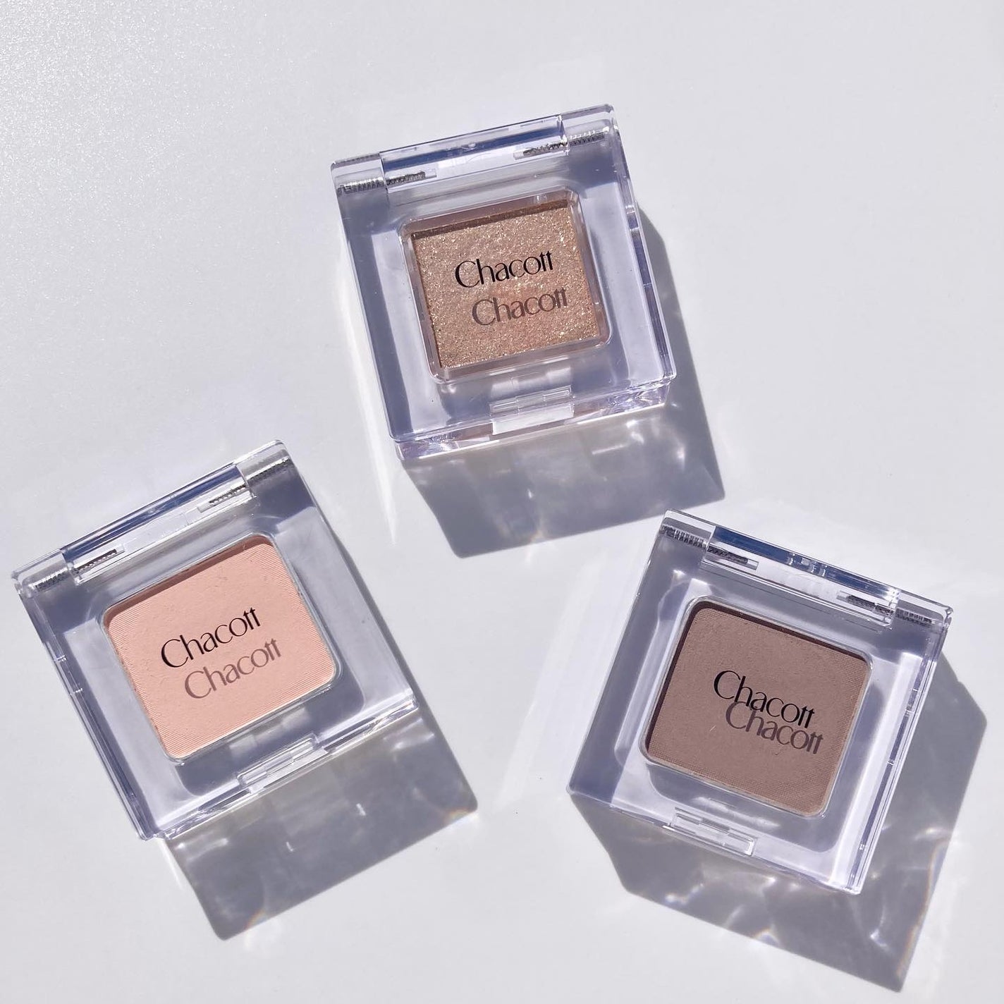 マルチカラーバリエーション マット/チャコット・コスメティクス/単色アイシャドウを使ったクチコミ(8枚目)