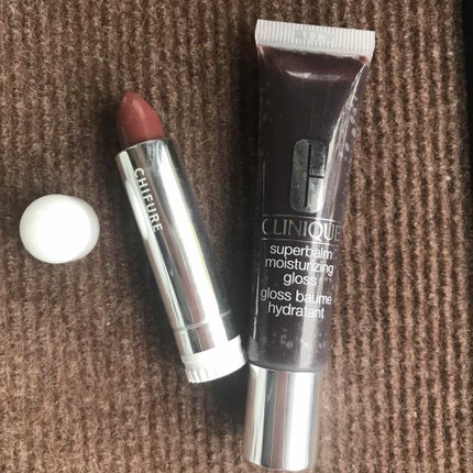 スーパーバーム モイスチャライジング グロス/CLINIQUE/リップグロスを使ったクチコミ(1枚目)