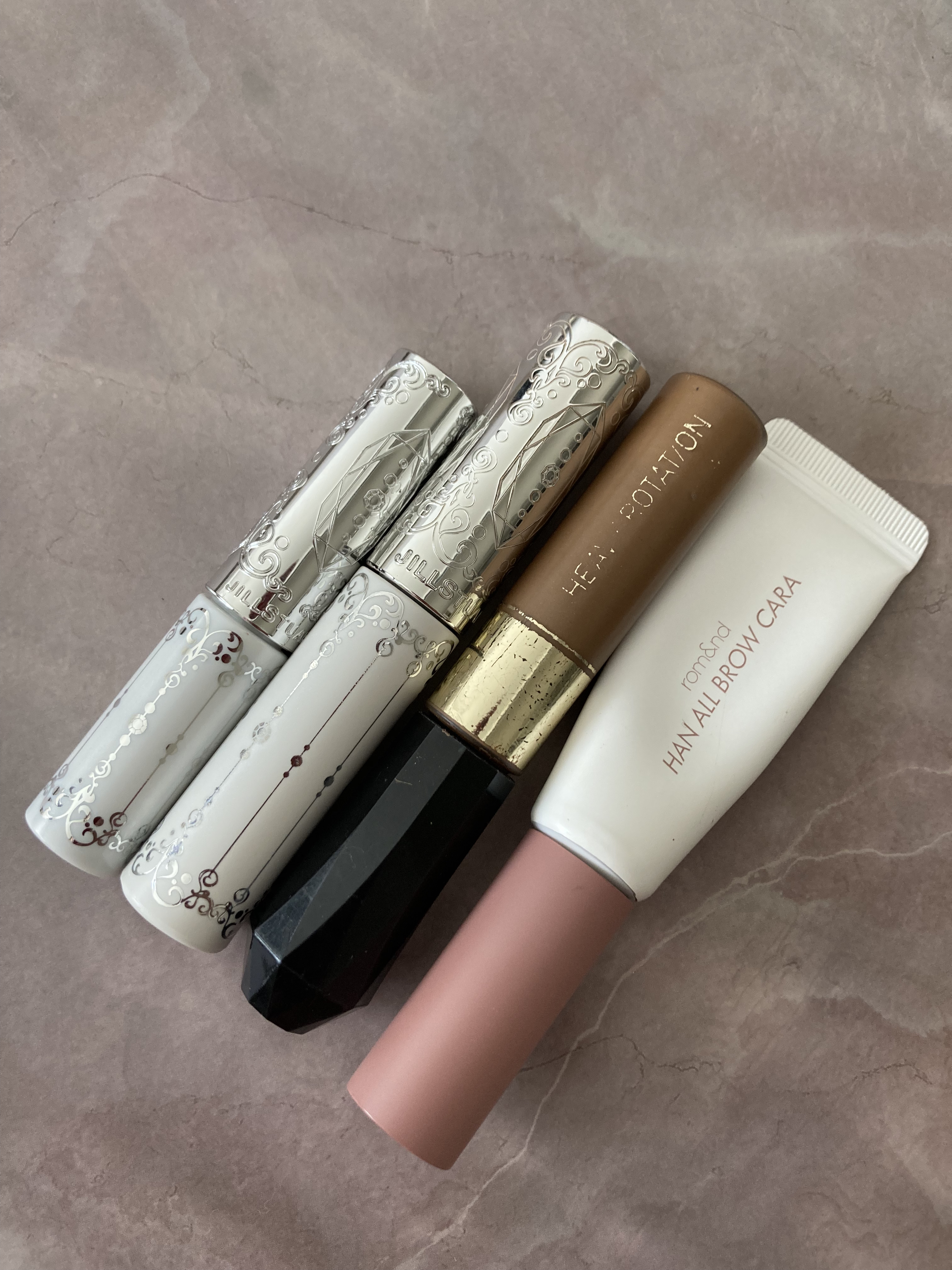 カラーリングアイブロウ/ヘビーローテーション/眉マスカラを使ったクチコミ（1枚目）