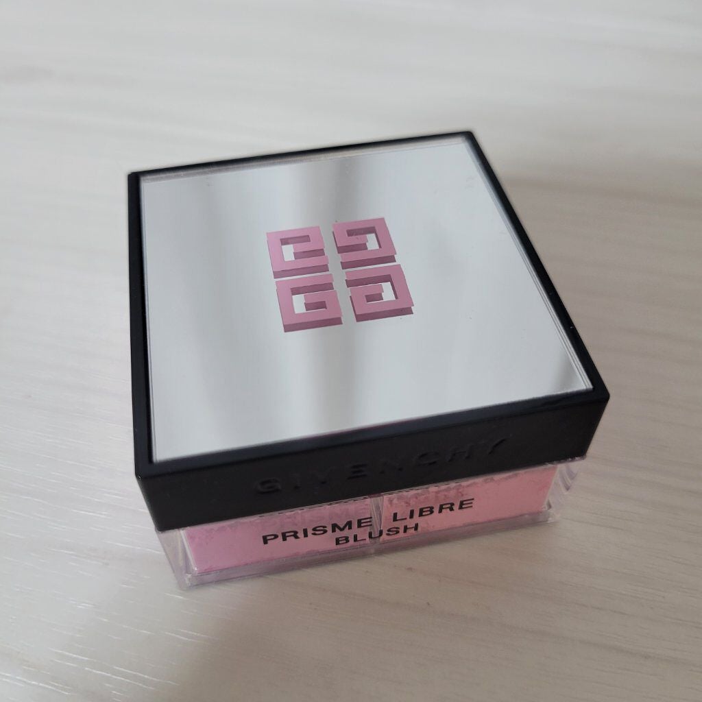 プリズム・リーブル・ブラッシュ/GIVENCHY/パウダーチークを使ったクチコミ(3枚目)