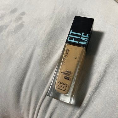 フィットミー リキッドファンデーション R 220/MAYBELLINE NEW YORK/リキッドファンデーションを使ったクチコミ（1枚目）