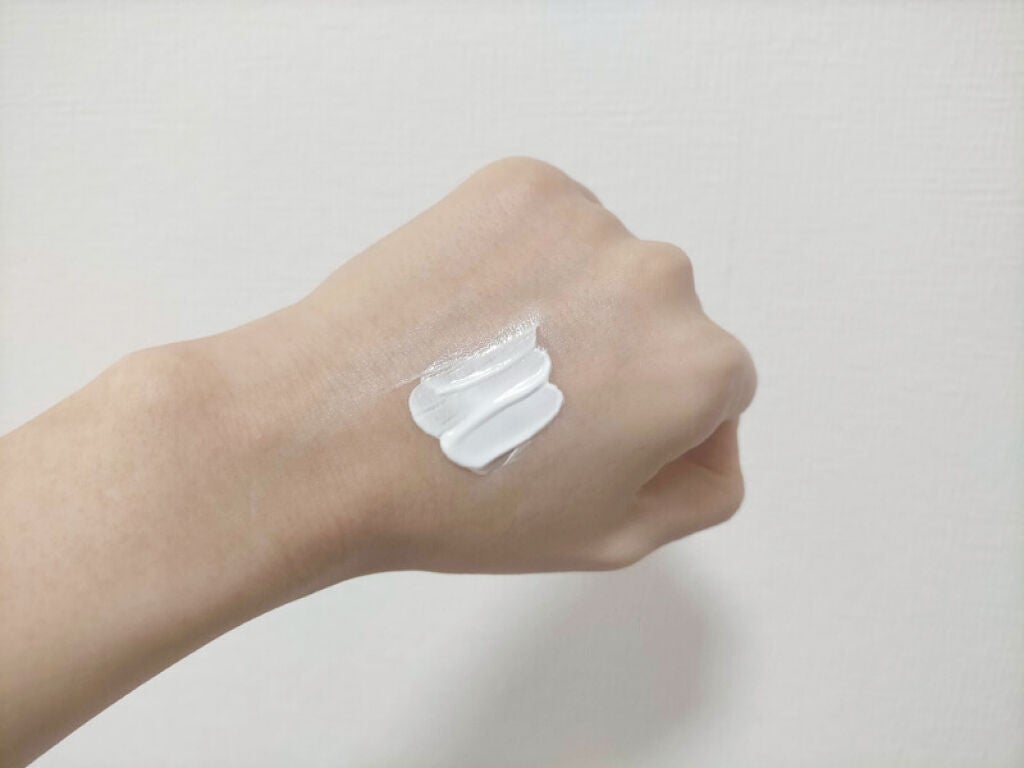 薬用ホワイトコンク ホワイトニングCC CII/ホワイトコンク/ボディクリームを使ったクチコミ(3枚目)