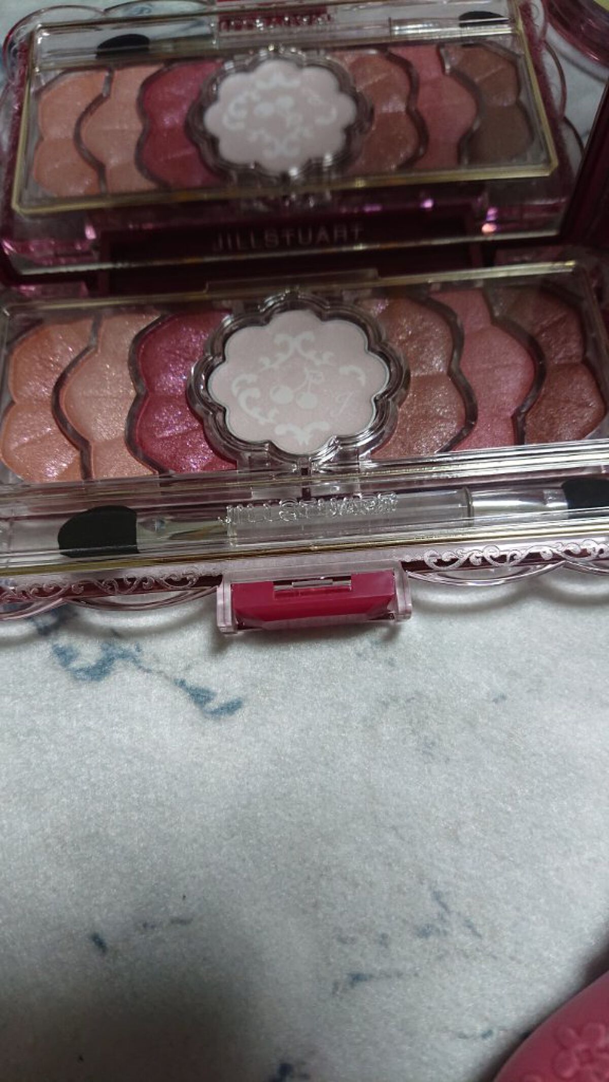 ジルスチュアート ミッドナイトチェリー コレクション ポーチ/JILL STUART/メイクアップキットを使ったクチコミ（3枚目）