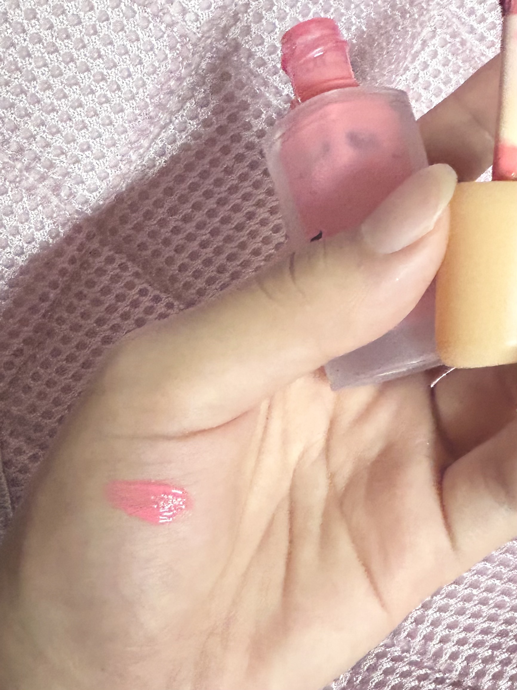 フルーティーグラムティント/Laka/リップティントを使ったクチコミ（2枚目）