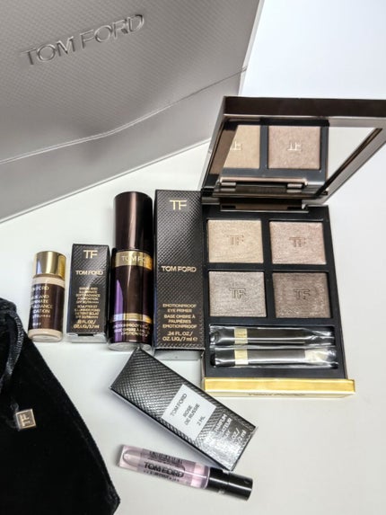 シェイド アンド イルミネイト ソフト ラディアンス ファンデーション SPF 50/TOM FORD BEAUTY/リキッドファンデーションを使ったクチコミ(2枚目)