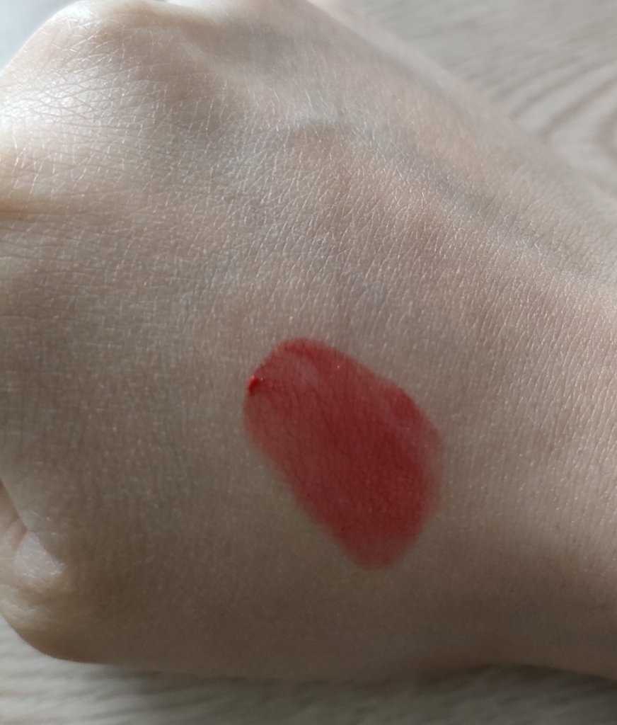 ラスティンググロスリップ RD1 レッド系/CEZANNE/口紅を使ったクチコミ（2枚目）