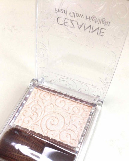 パールグロウハイライト/CEZANNE/パウダーハイライトを使ったクチコミ(1枚目)