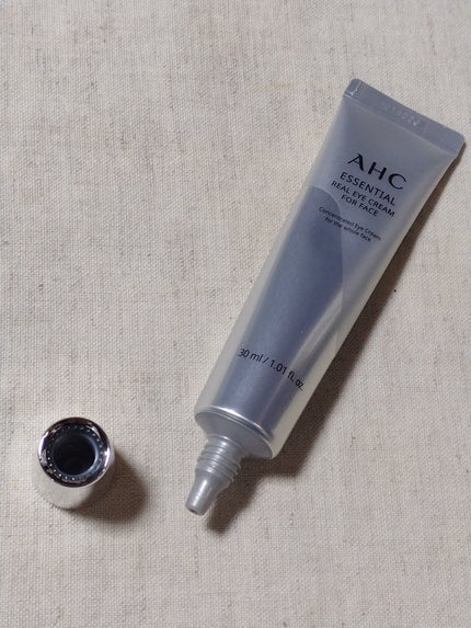 エッセンシャル リアル アイクリーム フォーフェイス/AHC/アイケア・アイクリームを使ったクチコミ(6枚目)