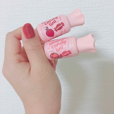 
#はじめての投稿 
お気に入りのリップです❤︎

ザセムのmousse candy tint

⚪︎Redmango
赤とオレンジを混ぜた色❤︎
かなり発色が良くてなかなか落ちにくいので
塗り直しがな