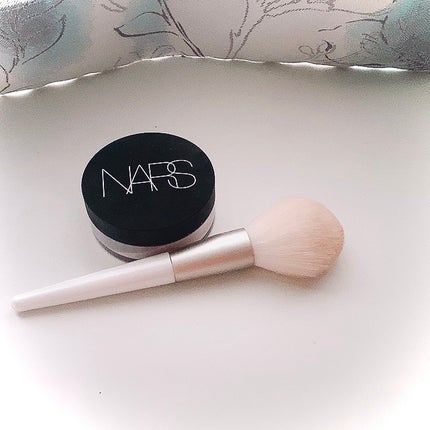 ライトリフレクティングセッティングパウダー ルース N 02383/NARS/ルースパウダーを使ったクチコミ(1枚目)