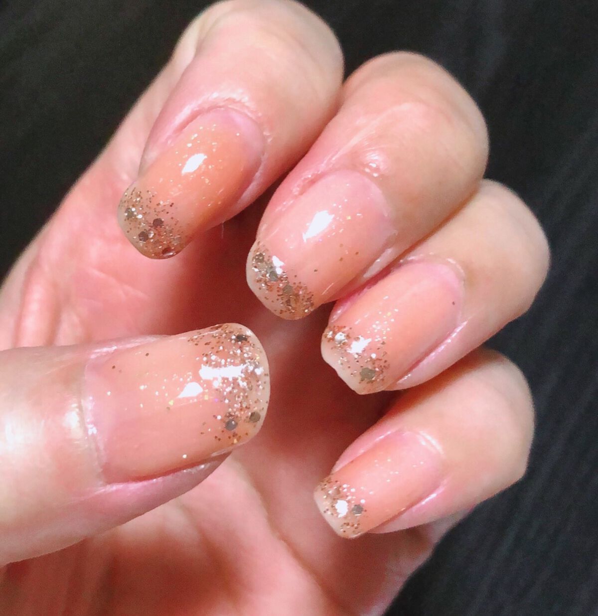 パル カラージェル シャンパンホロ/キャンドゥ/ジェルネイルを使ったクチコミ（3枚目）