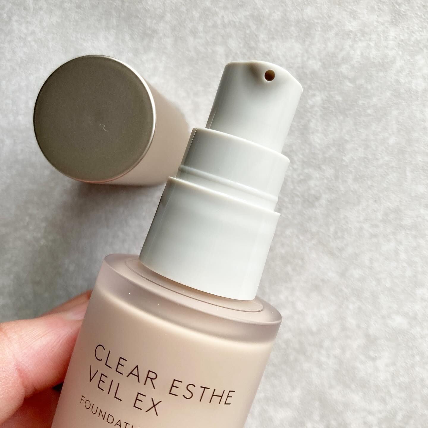 薬用クリアエステヴェールEX/Macchia Label/リキッドファンデーションを使ったクチコミ（2枚目）